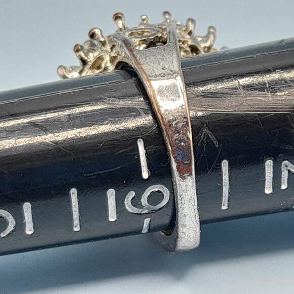 Vintage Pink Glass Cocktail Ring, Size 6.25, Clear Rhinestones, Silver Tone - Picture 10 of 10